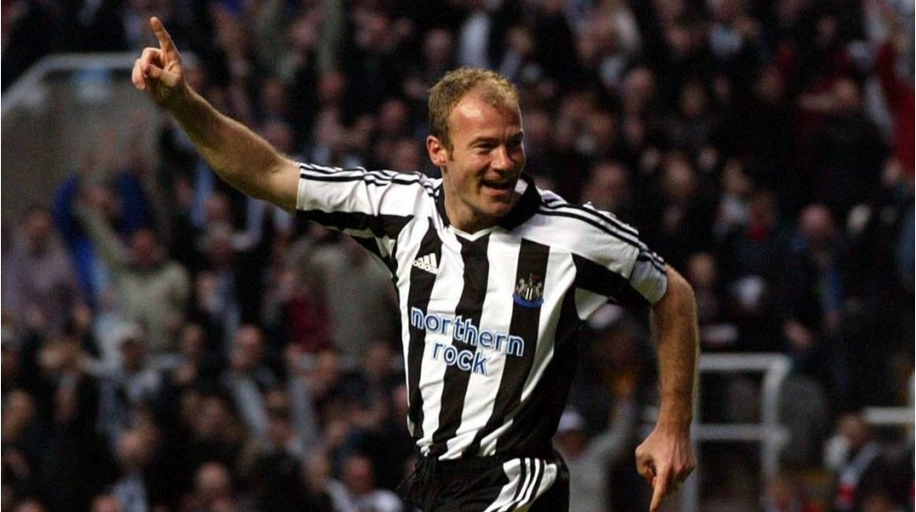 Alan Shearer là cầu thủ nổi tiếng thi đấu tại Newcastle.