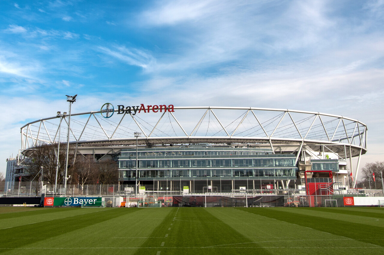 Sân vận động Bayarena của Bayer Leverkusen